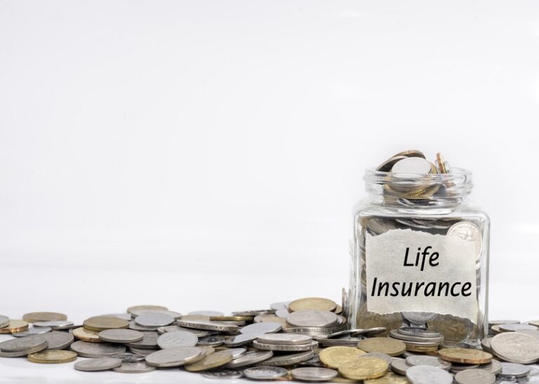 Term Insurance vs Endowment Plans — What Families Must Choose